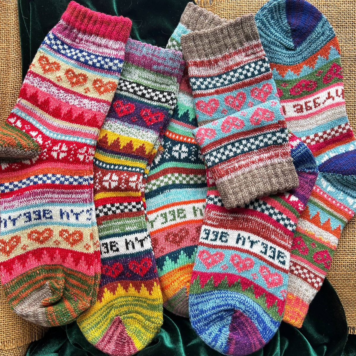Heart Hygge Socks - Retro Cabin Cozy Boots & Slides Socks