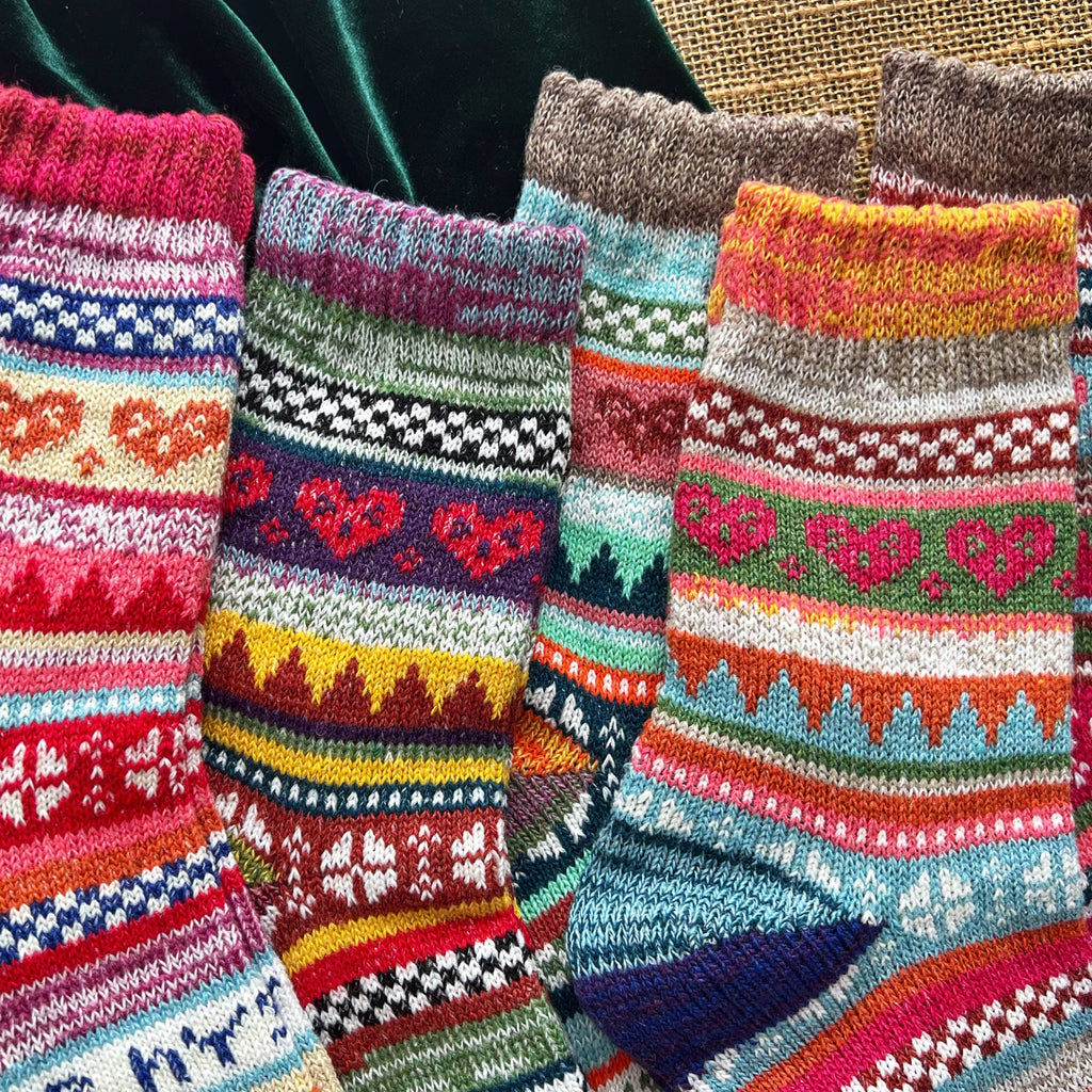 Heart Hygge Socks - Retro Cabin Cozy Boots & Slides Socks