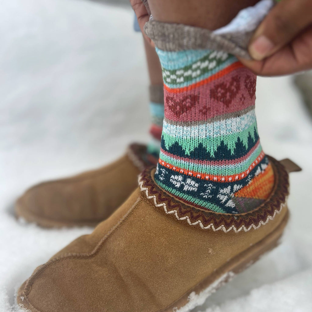 Heart Hygge Socks - Retro Cabin Cozy Boots & Slides Socks